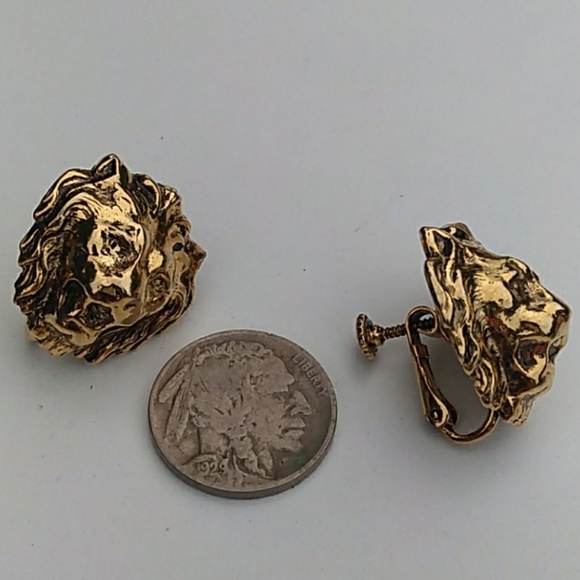 RARE '60s VINTAGE GoldTone Lion Adj. Clip-On's - Picture 3 of 8
